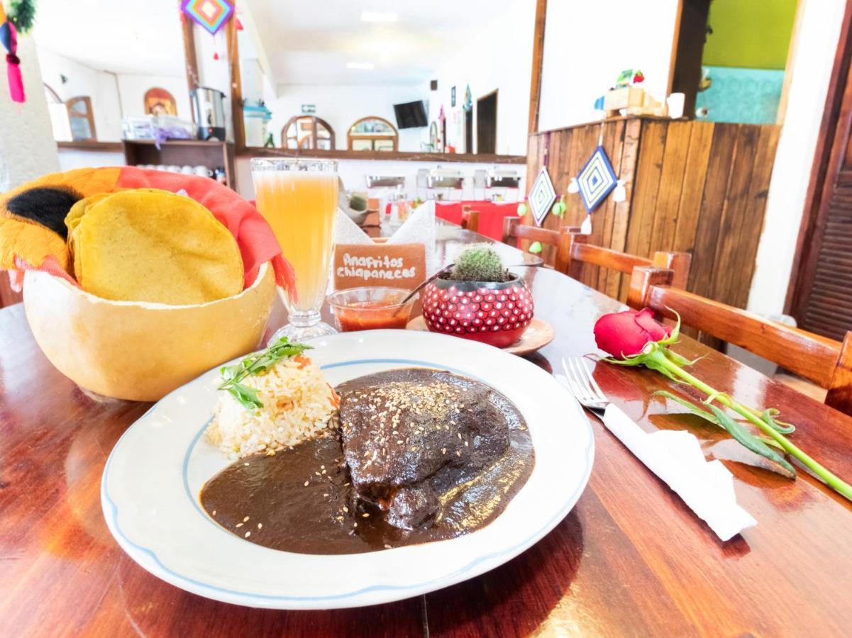 Hotel Villa Real II ซานกริสโตบัล เด ลาสกาซาส ภายนอก รูปภาพ